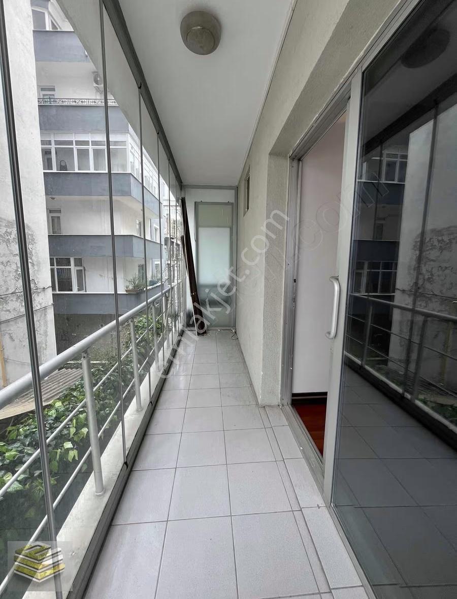 Ekipten Lise Caddesine Cephe Kiralık Balkonlu Eşyalı Ofis - Görsel 12