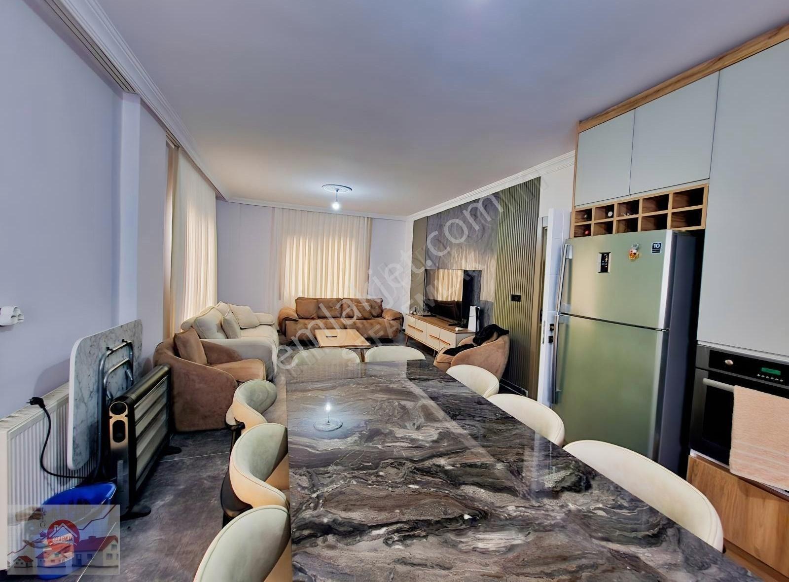 Satılık 4+1 Dubleks Villa Niğde Bahçeli Cumhuriyet 456 M² Arsa - Görsel 15