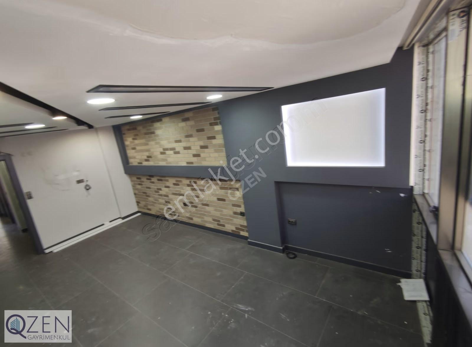 Q'zen Den Ana Cadde Üzerinde 65 M2 2+1 Ofis