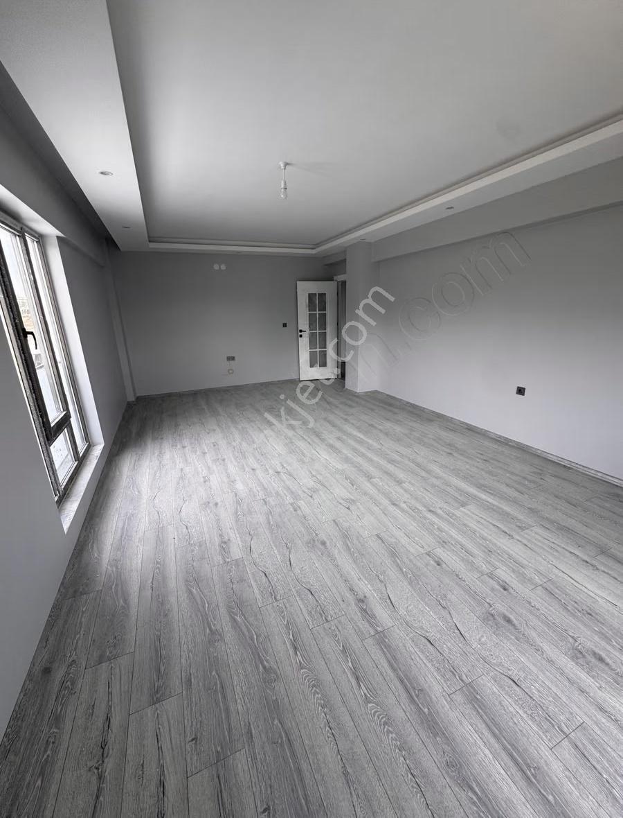 Kentin Yükselen Yerinde Merkezi Konumda 3+1 Sıfır Satılık Daire - Görsel 10