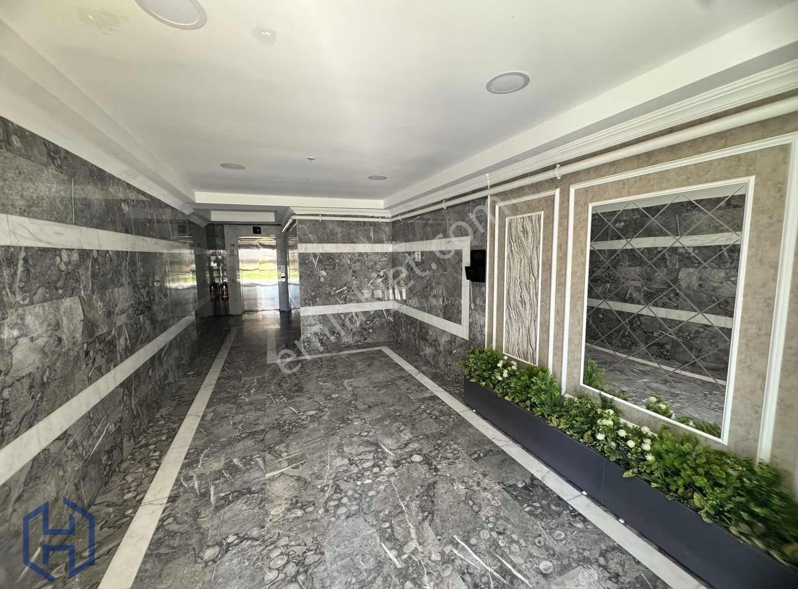 Harbert | Çaydaçıra Mah. Sahra Royal City Satılık 4+1 Lüks Daire - Görsel 32