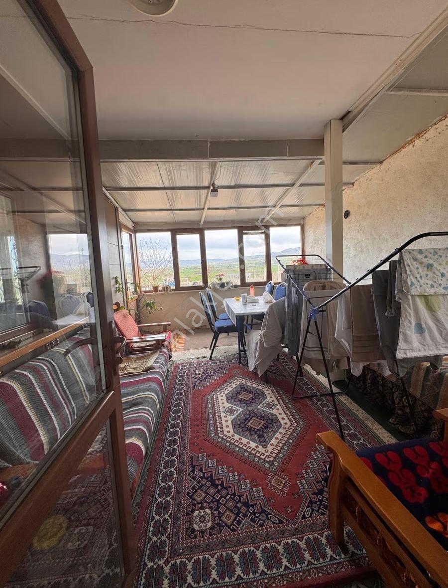 Hankendi'nde 950m² Satılık Bahçeli Ev - Fırsat Fiyatıyla! - Görsel 9