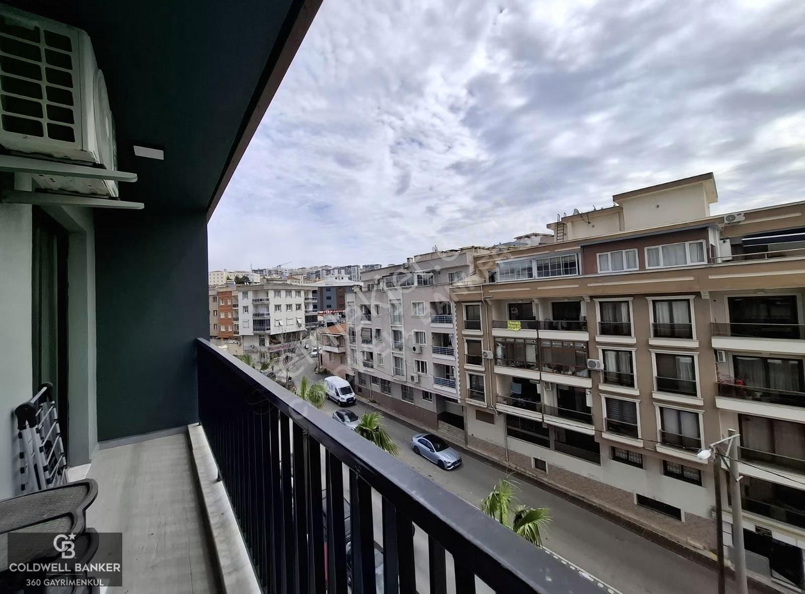 Buca'da Rezidans Da 1+1 Eşyalı Kiralık Daire - Görsel 32
