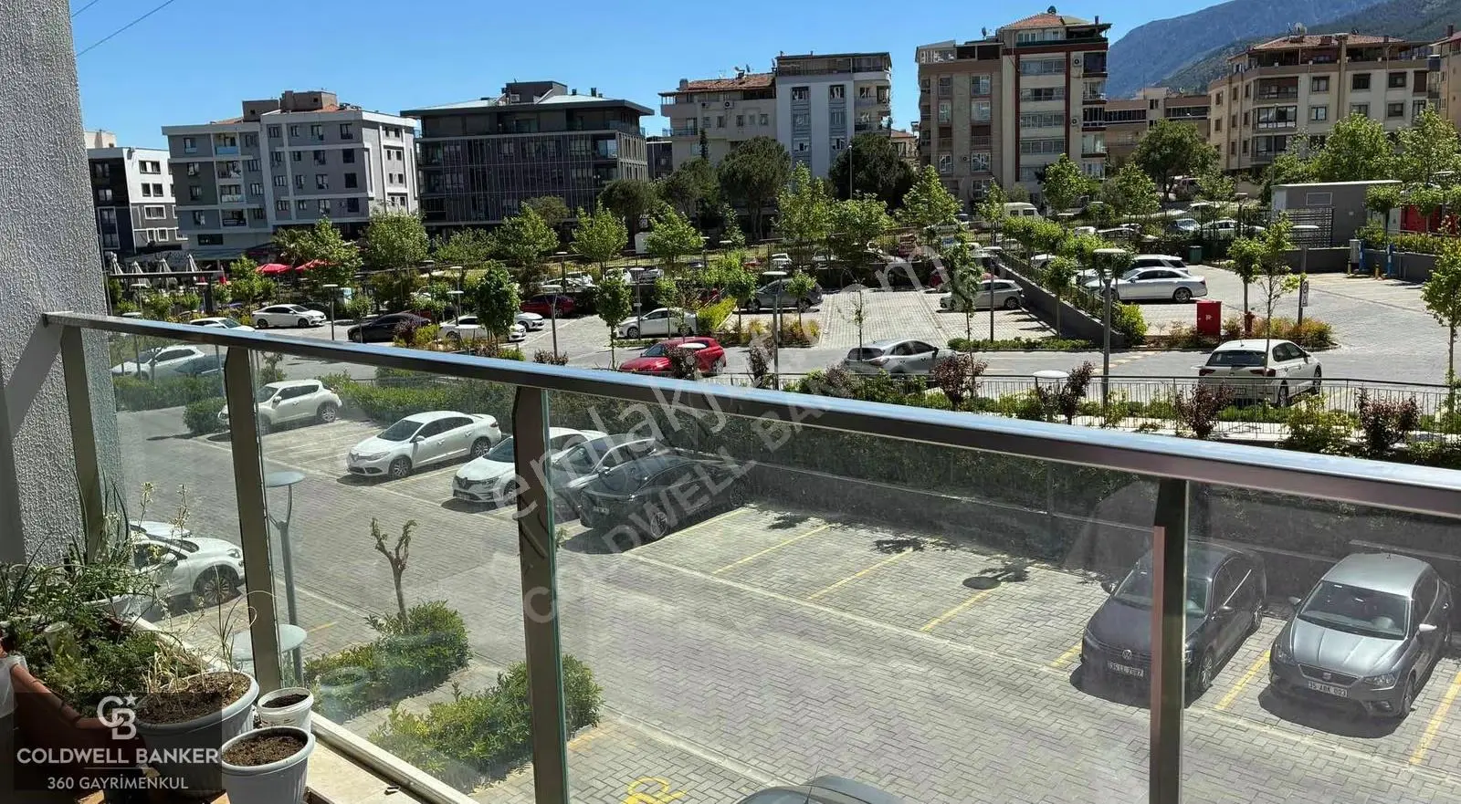 Manisa Meydan'da Yarı Eşyalı 1+1 Kiralık Daire - Görsel 5