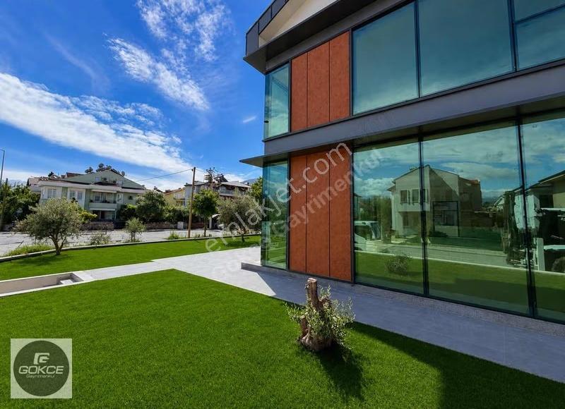 Babataşı Mah. Girne Koleji Karşısı Kiralık 2+1 Dubleks Ofis