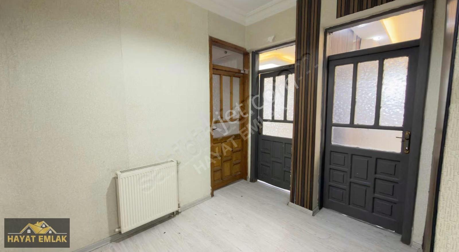 Hayat Emlak'tan Kiralık Emniyet Caddesi Üzeri 3+1 Daire/ofis - - Görsel 12