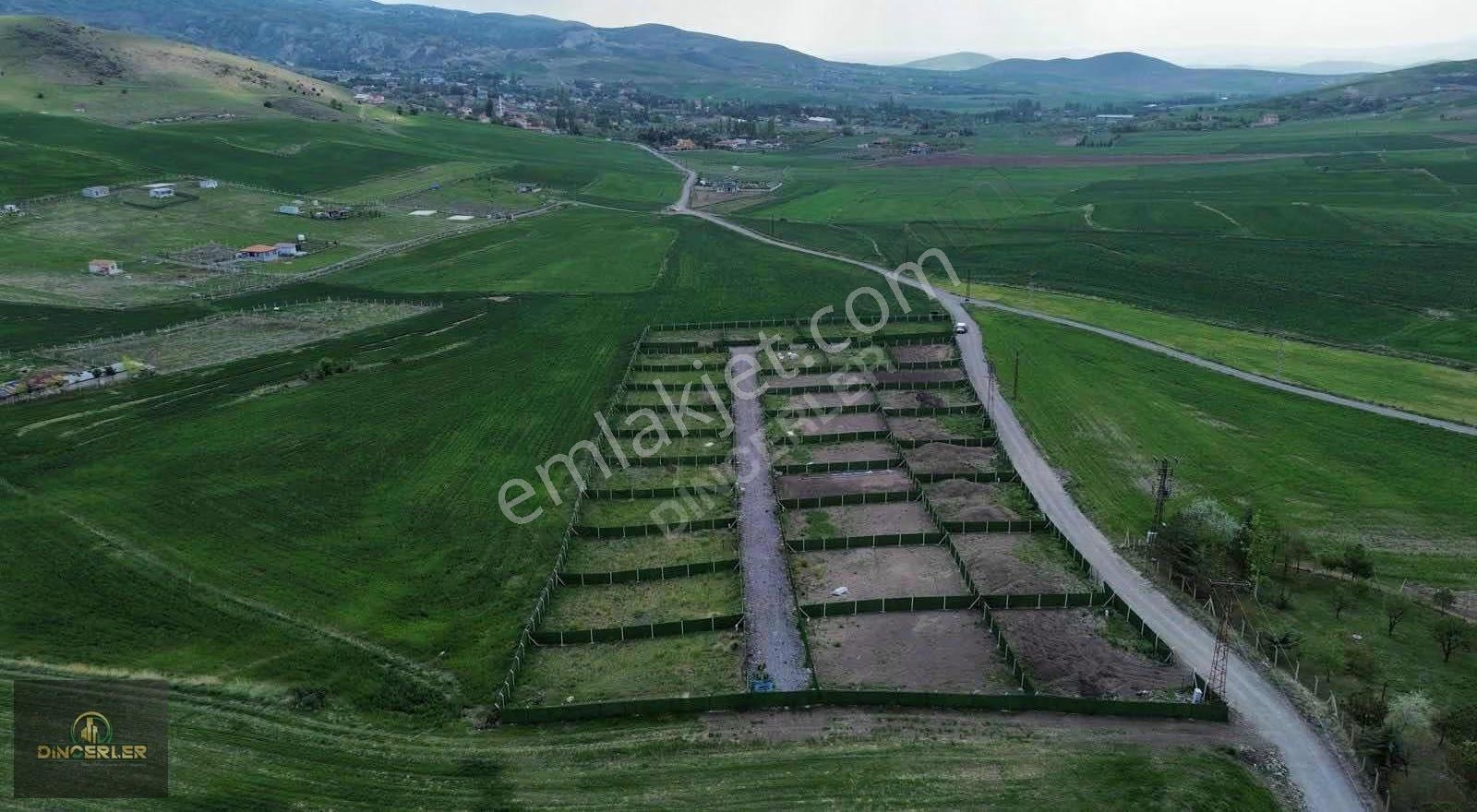 Beynam'da Elektrik Su Tel Örgülü Tapulu Satılık 488 M2