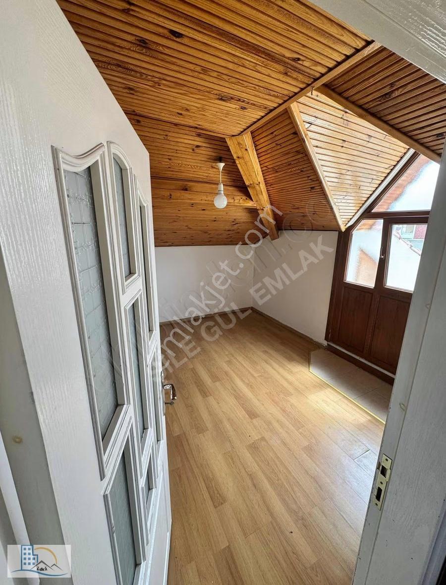 Gebze'de İskanlı 430m2 5+2 Şelaleli 100m2 Teraslı Dubleks - Görsel 7