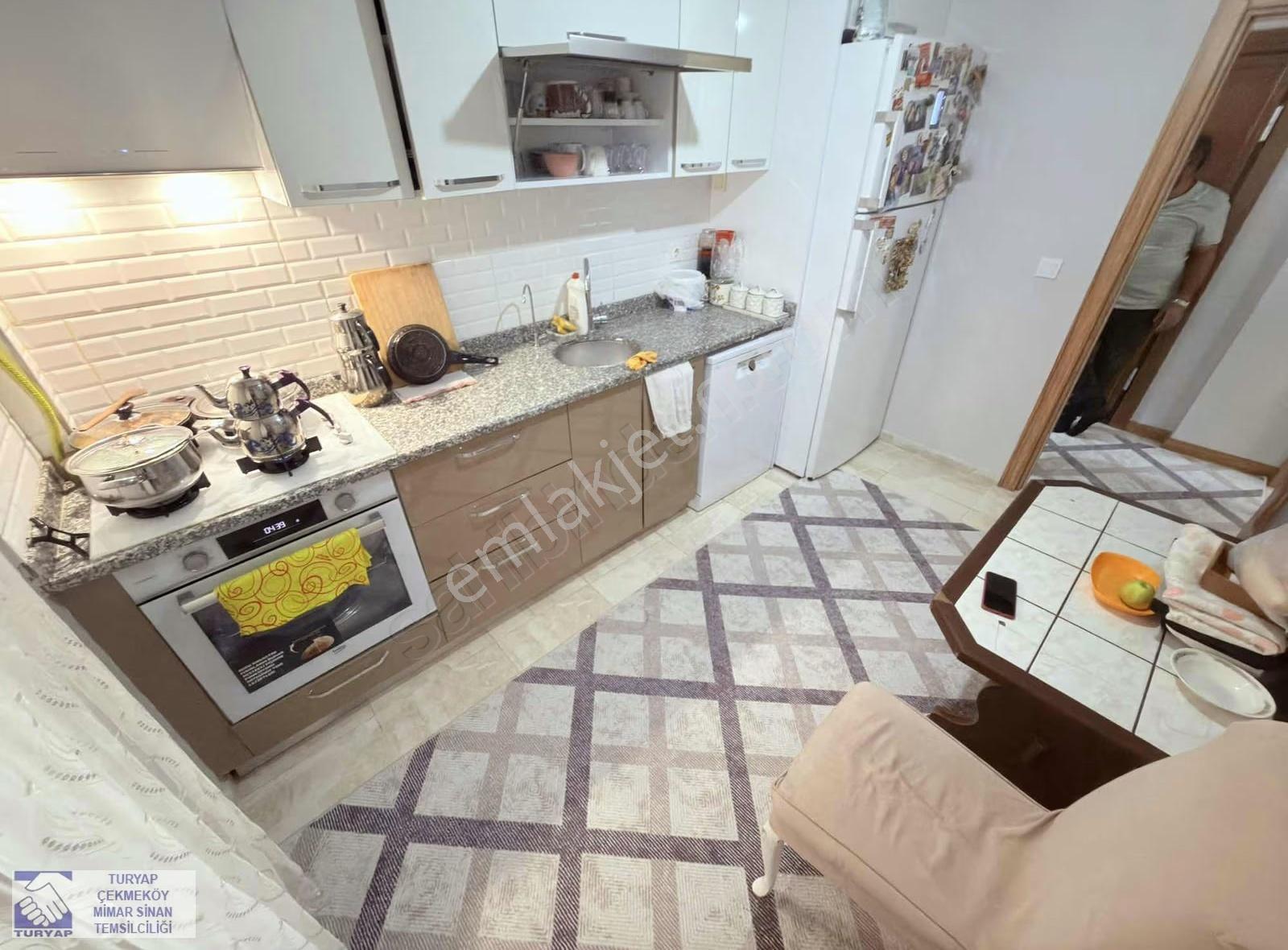 Çekmeköy'de İskanlı Asansörlü,eminevim'e Uygun 2+1 Arakat Daire - Görsel 21
