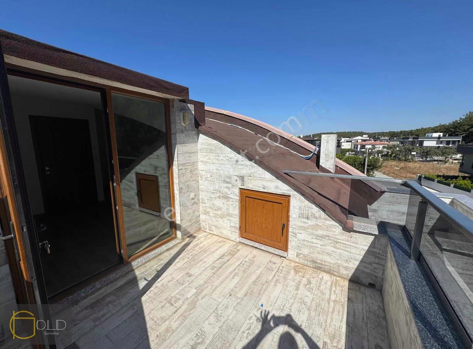Çanakkale Güzelyalıda Kiralık 4+1 Villa - Görsel 11