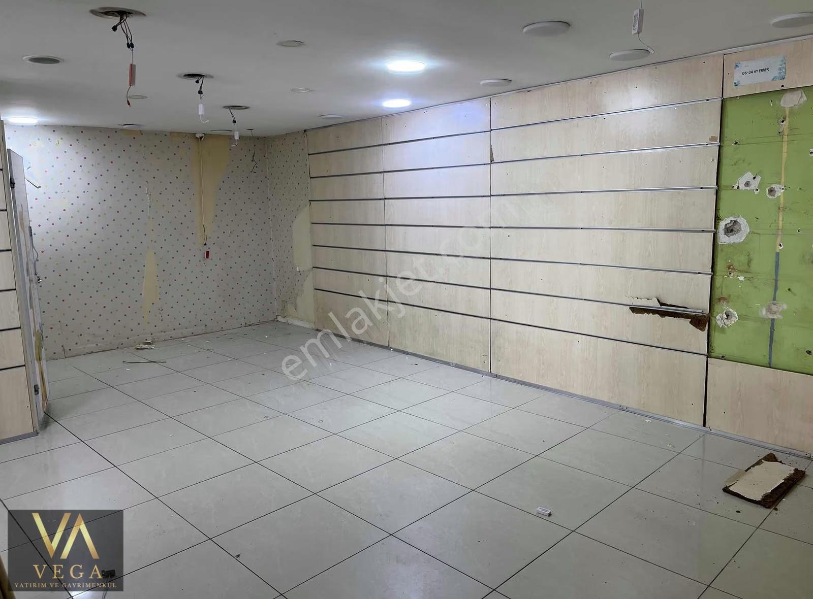 Çarşı'nın Göbeğinde Kiralık Mağaza