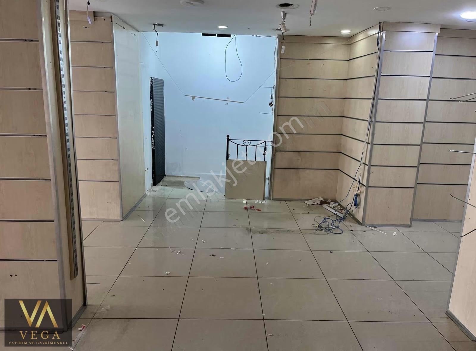 Çarşı'nın Göbeğinde Kiralık Mağaza - Görsel 8