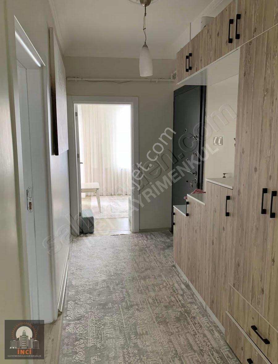 Bağcılar Göztepe'de 100m² 2+1 Lüks Daire - Görsel 10