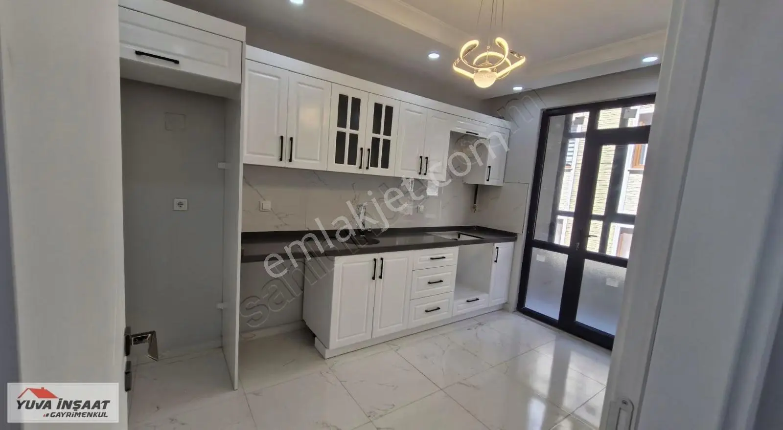 Darıca Sokullu Caddesi 2+1 85 M² Asansörlü Altdan I Arakat Daire