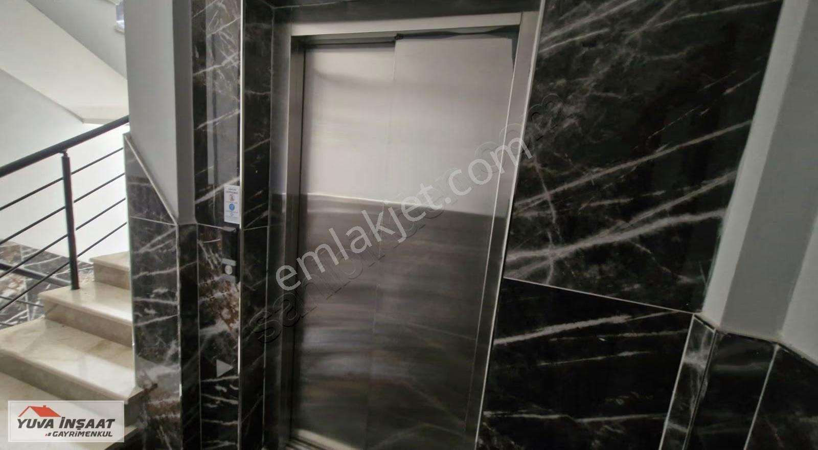 Darıca Sokullu Caddesi 2+1 85 M² Asansörlü Altdan I Arakat Daire - Görsel 13