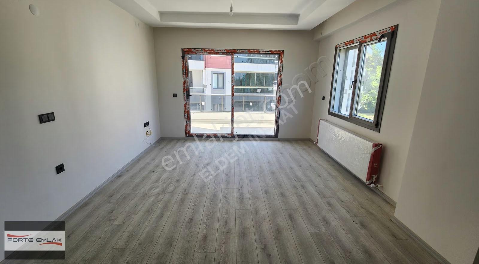 Akçay Porte Emlak'tan Satılık Havuzlu 2+1 Sıfır Daire - Görsel 15