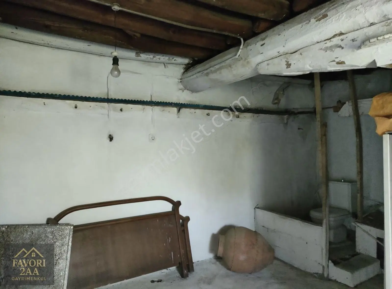 Tavukçukuru Mah. Müstakil Taş Ev - Görsel 19