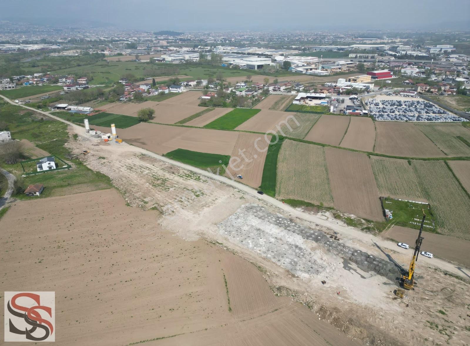 Erenler Kozluk Sanayi Genişleme Alanında 723 M² Yatırımlık Tarla - Görsel 2