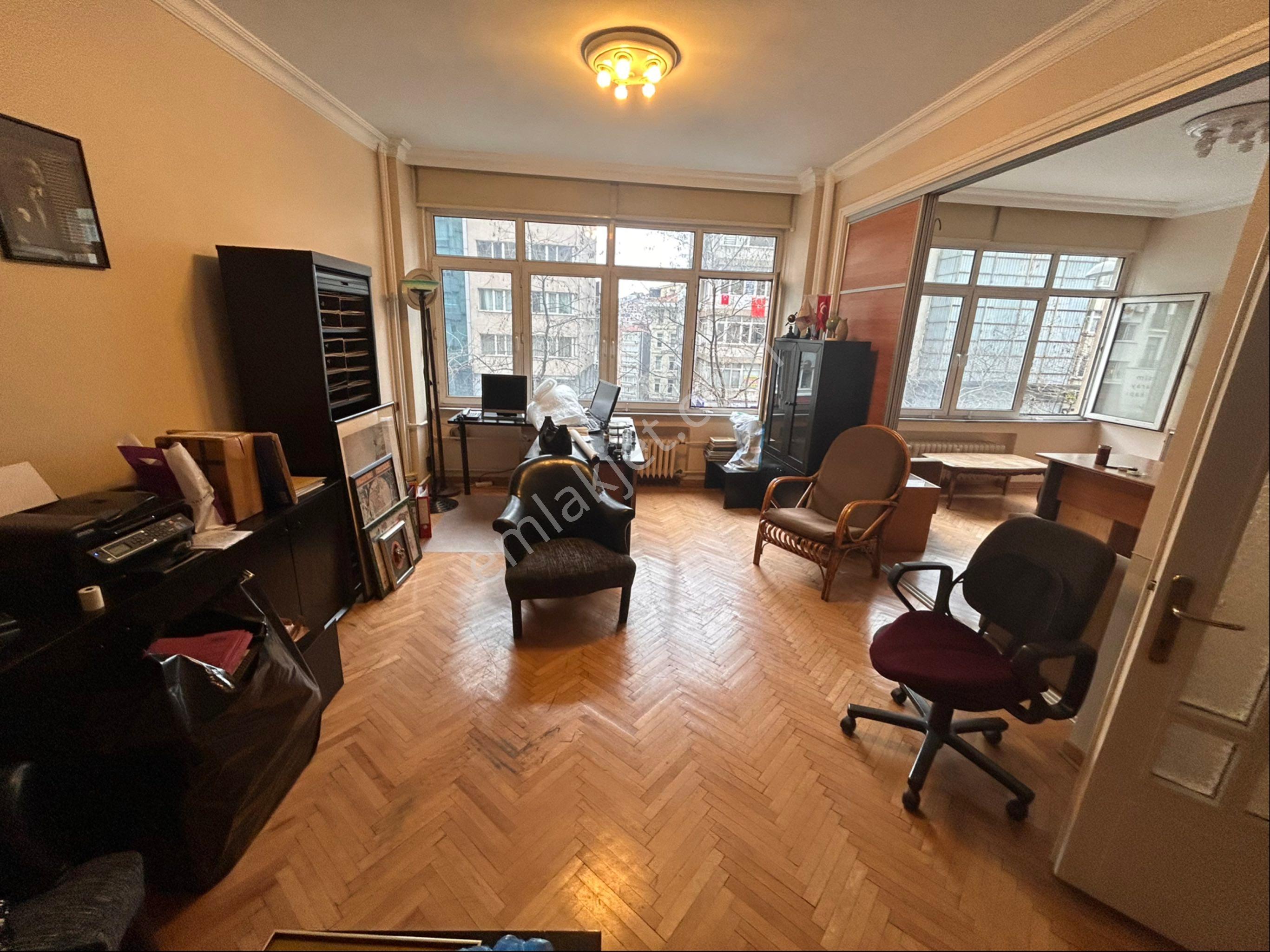 Halaskargazi Cadde Üzeri Kiralık İşyeri - Görsel 5