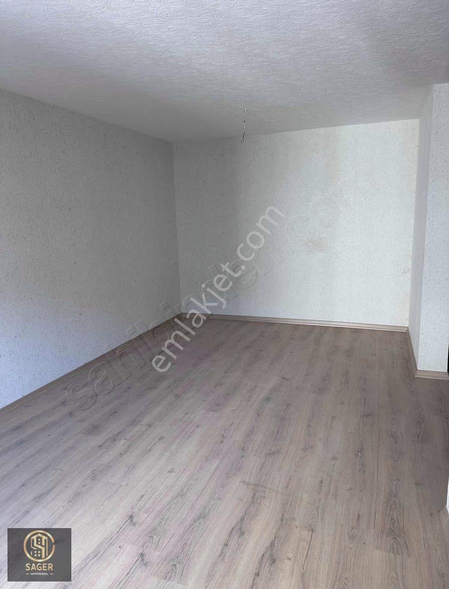 Bursada Modern Ve Konforlu 3+1 Kiralık Daire - Görsel 16