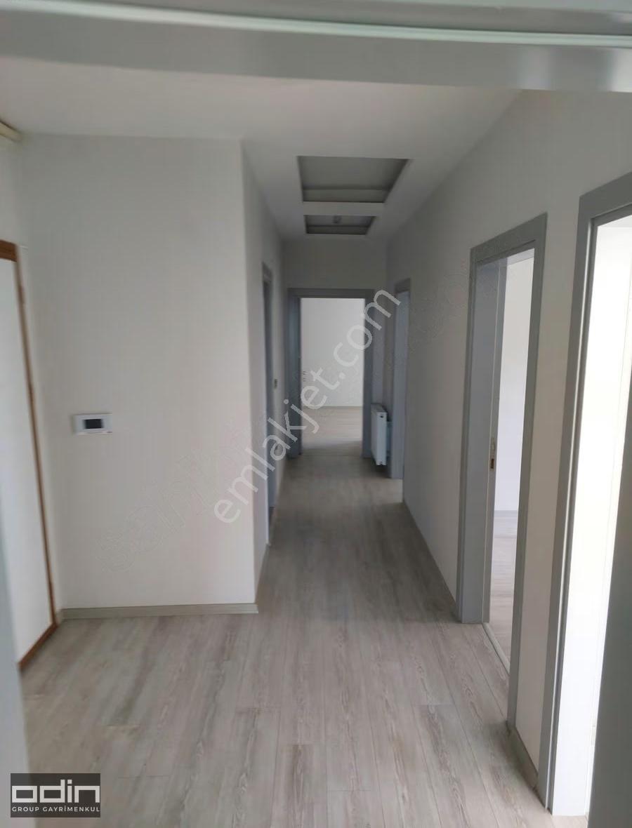 Merkezi Konumda,okul Yanında 3+1 Ebeveyn Banyolu Fırsat Daire - Görsel 21