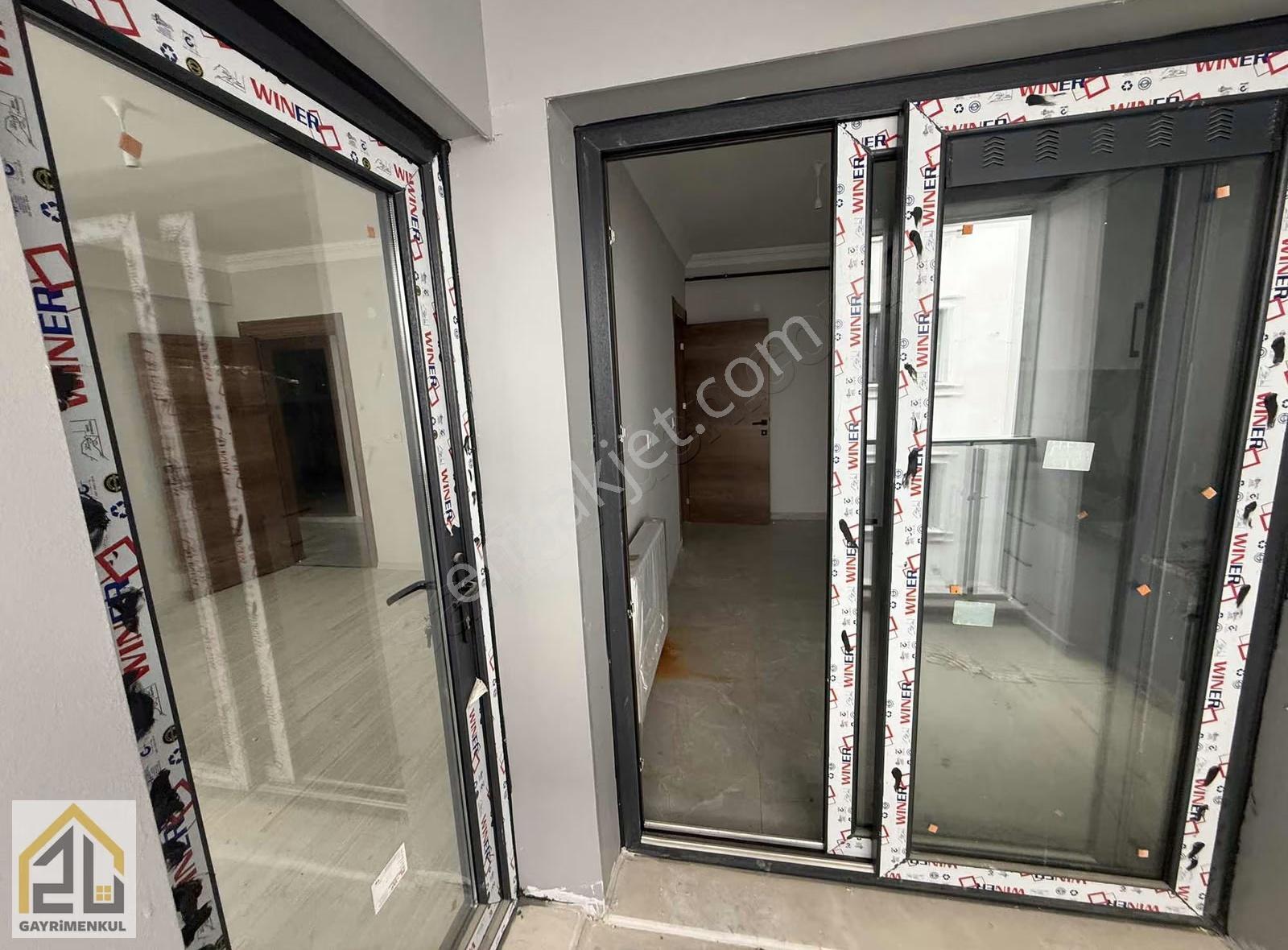 Muradiye Merkezde Kiralık 2+1 K Mutfak - Görsel 2