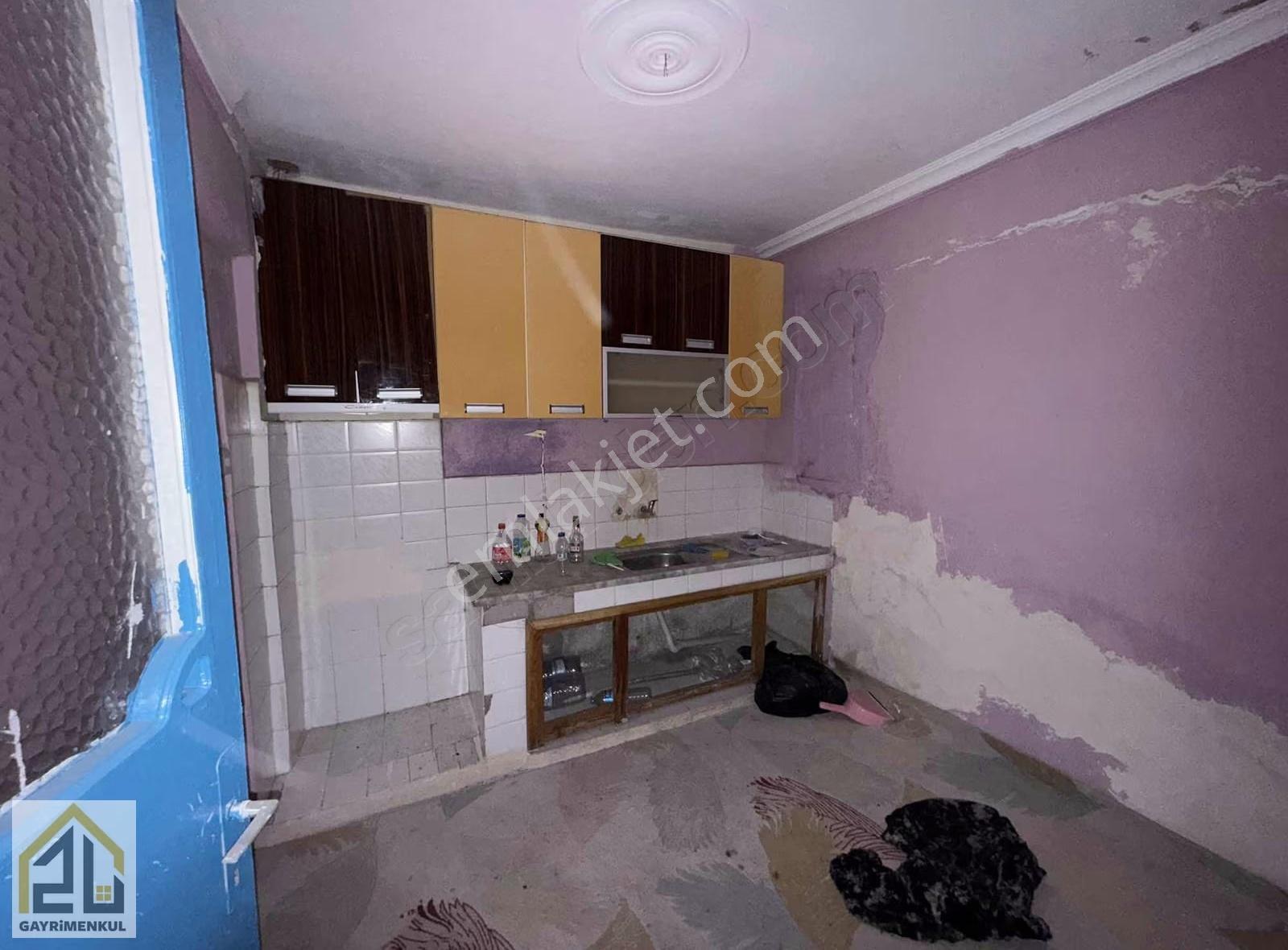 İzmir Altındağda Satılık 3 Katlı Daire - Görsel 4