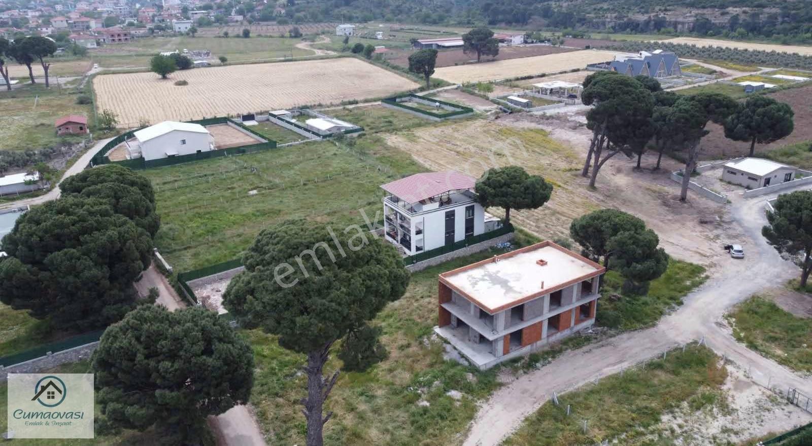 Cumaovası Emlaktan Satılık Küner'de 750mt Arsa+natamam Ev - Görsel 3