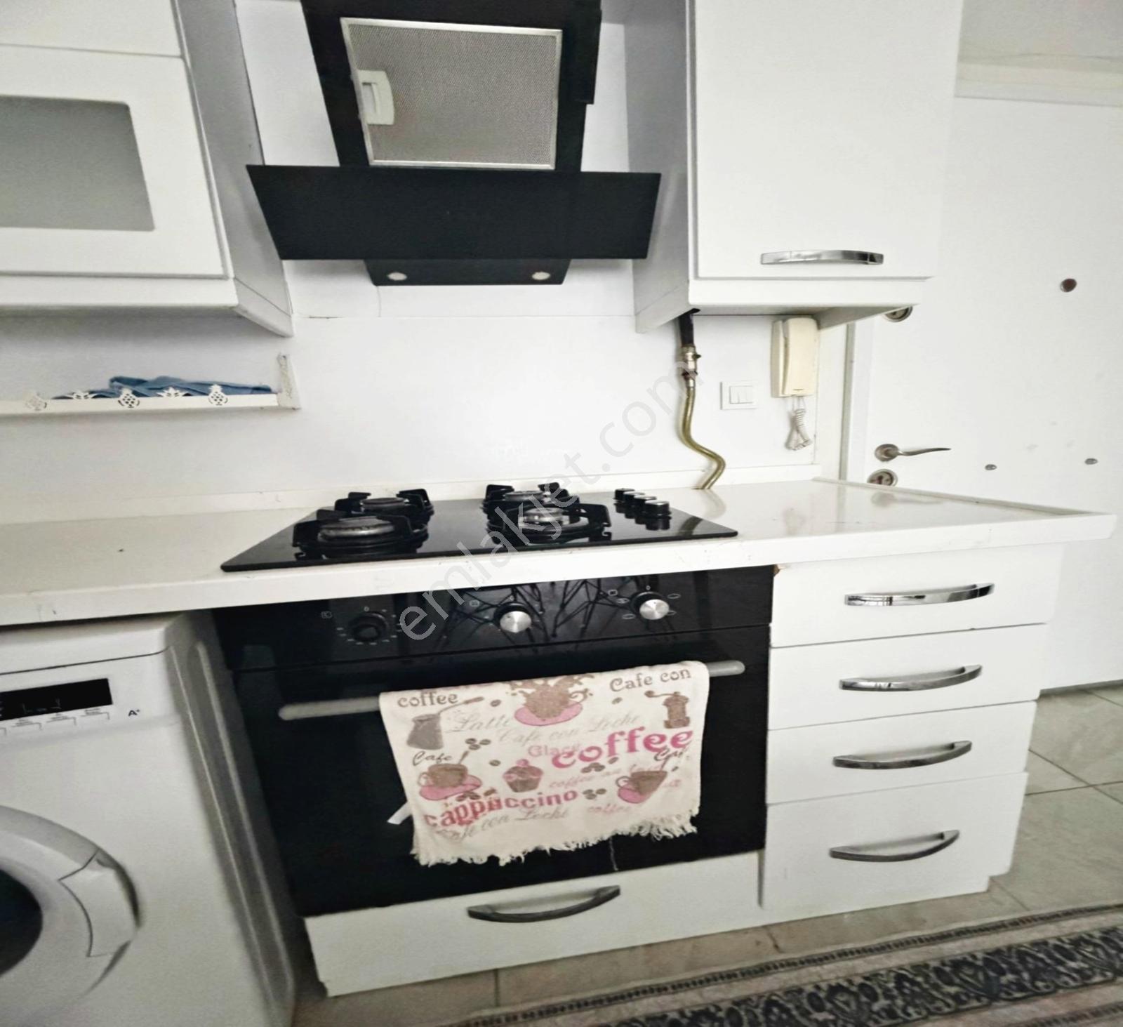 Metrobüse 10 Dakika Yürüme Mesafesi Site İçi Eşyalı Daire - Görsel 6