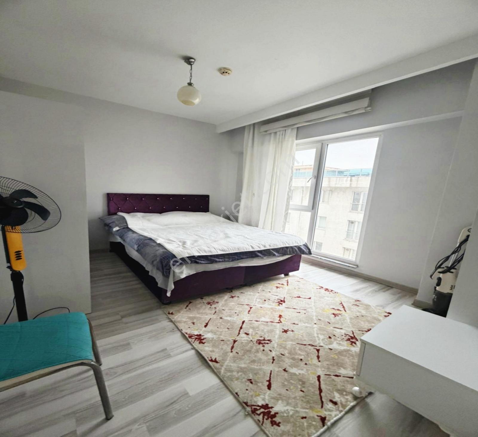 Metrobüse 10 Dakika Yürüme Mesafesi Site İçi Eşyalı Daire - Görsel 23