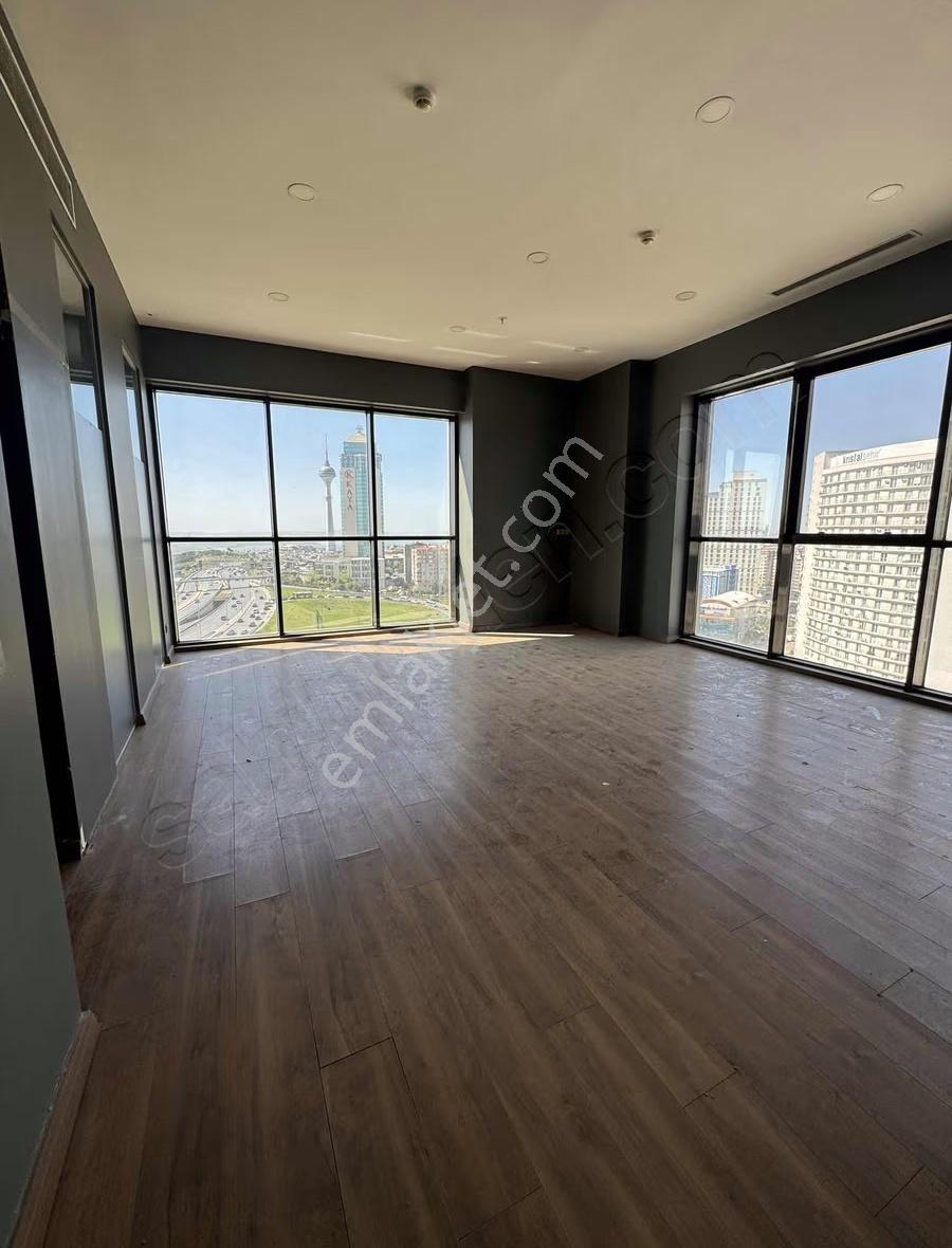 E 5 E Cephe Kiralık Ofisler - Görsel 35