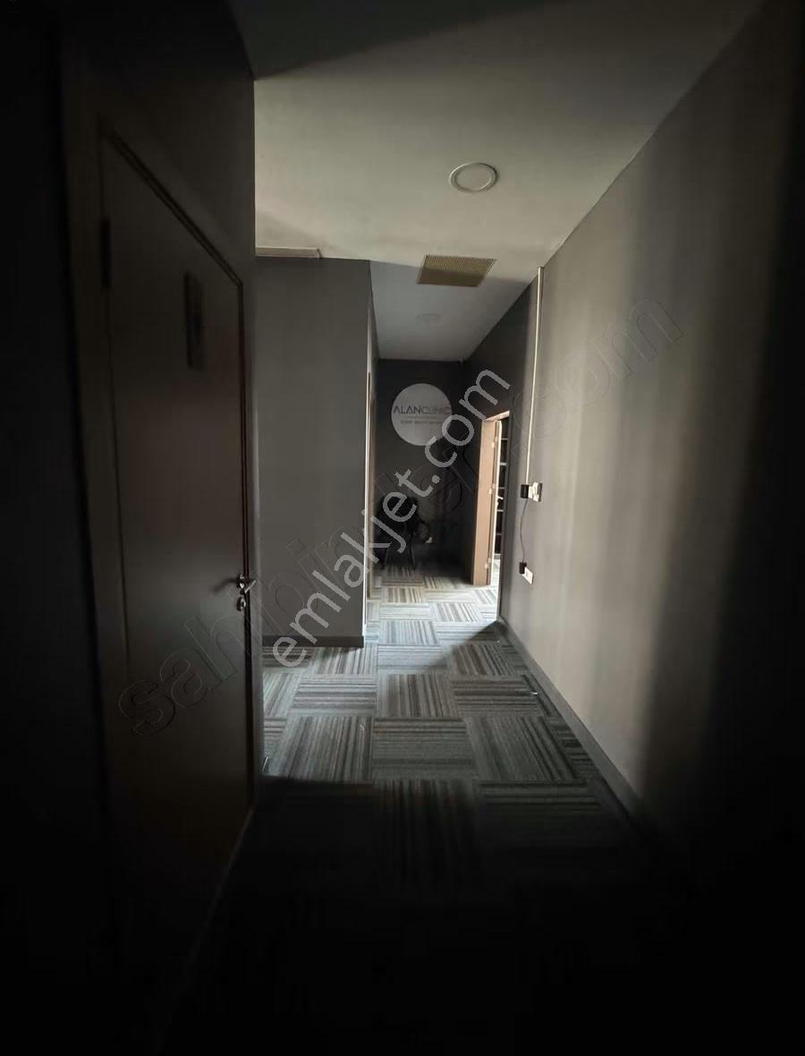 E 5 E Cephe Kiralık Ofisler - Görsel 34