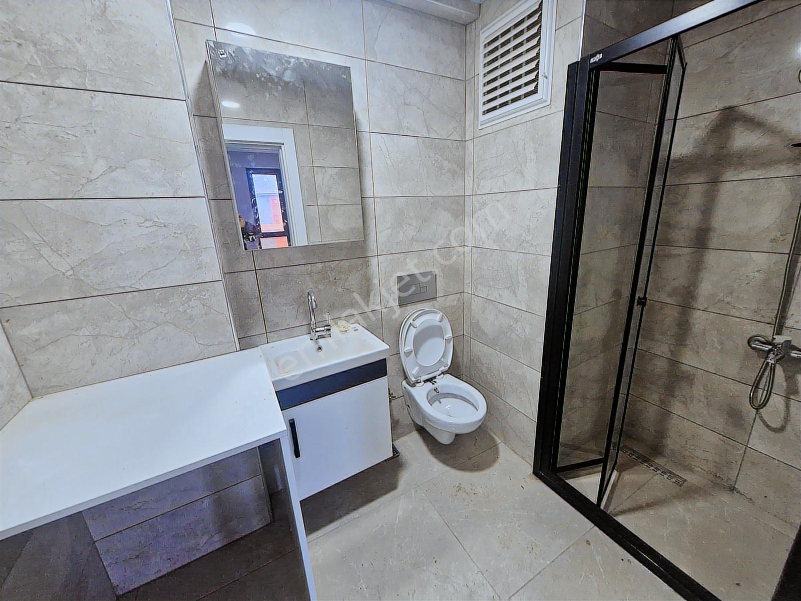 Hürriyet Mahallesi Beyaz Yıldız Rezidansta Kiralık 1+1 Daire - Görsel 7
