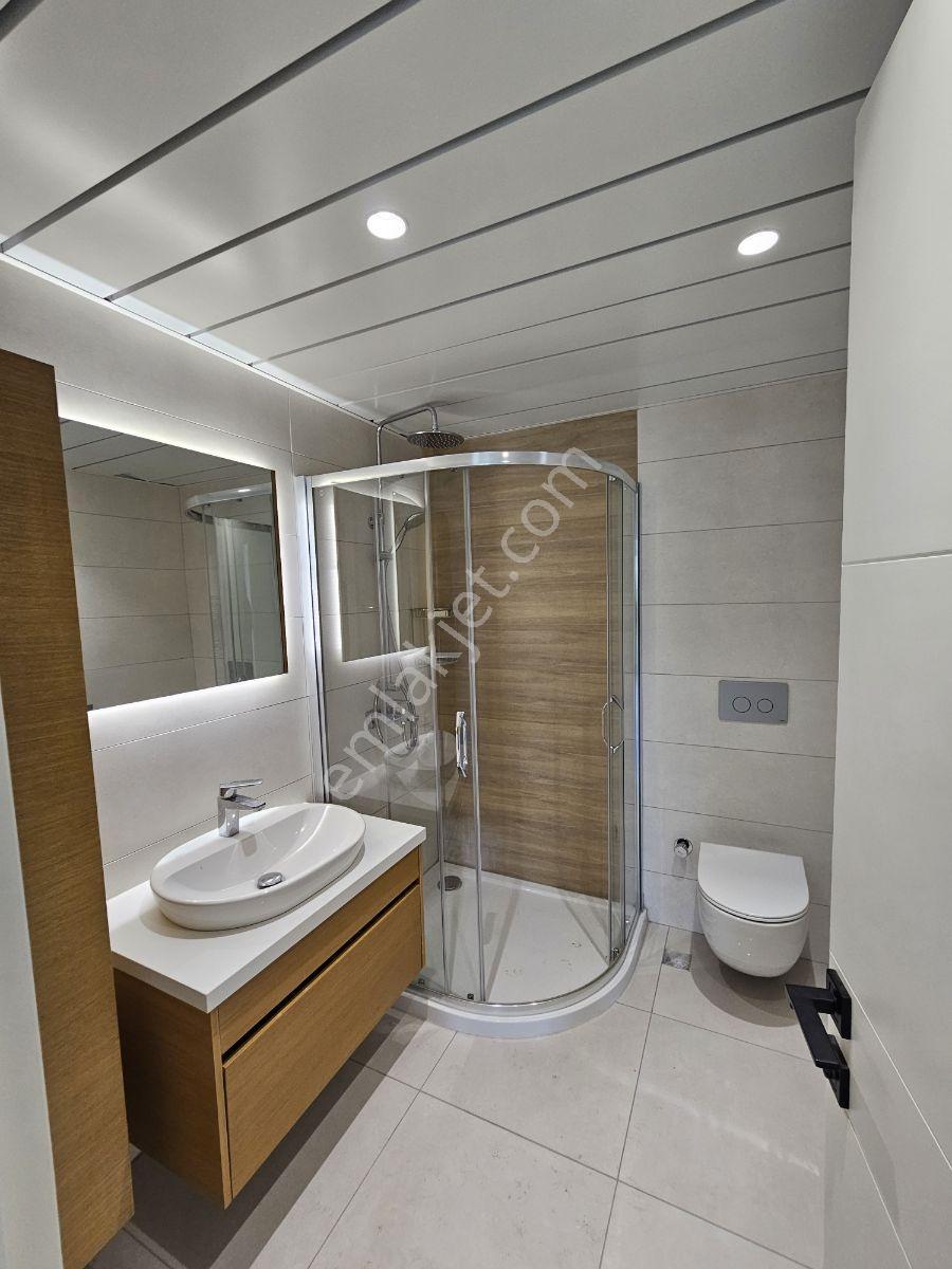 Manisa Meydan Projesinde Kiralık Arakat Daire 3+1 - Görsel 22