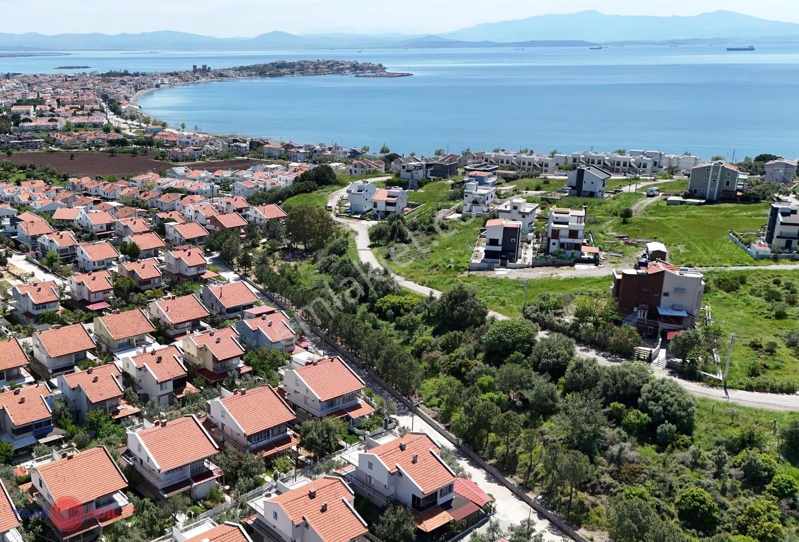 Çandarlı Körfez Sitesinde Müstakil Bahçeli 4+1 Fırsatı - Görsel 14