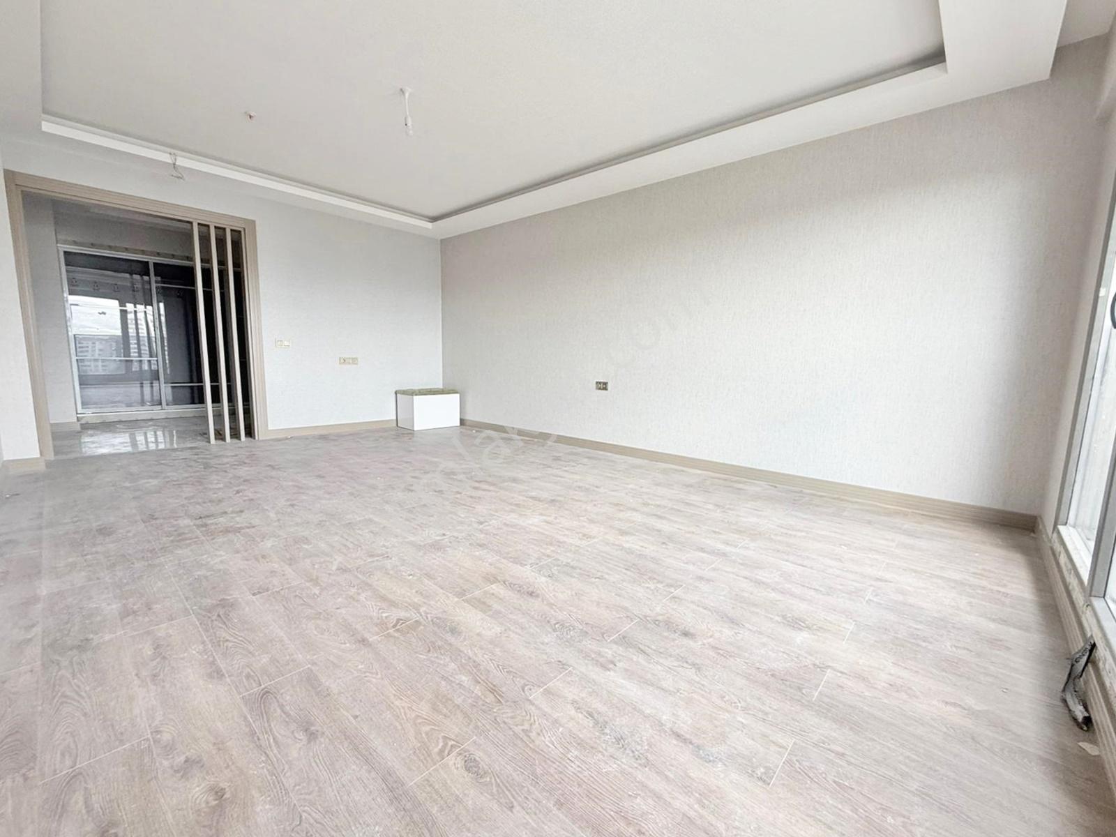 ▄seyit Gayrimenkul▄ege Mh.çift Bloklu Sıfır Lüx Sitede 4.kat 3+1 - Görsel 14