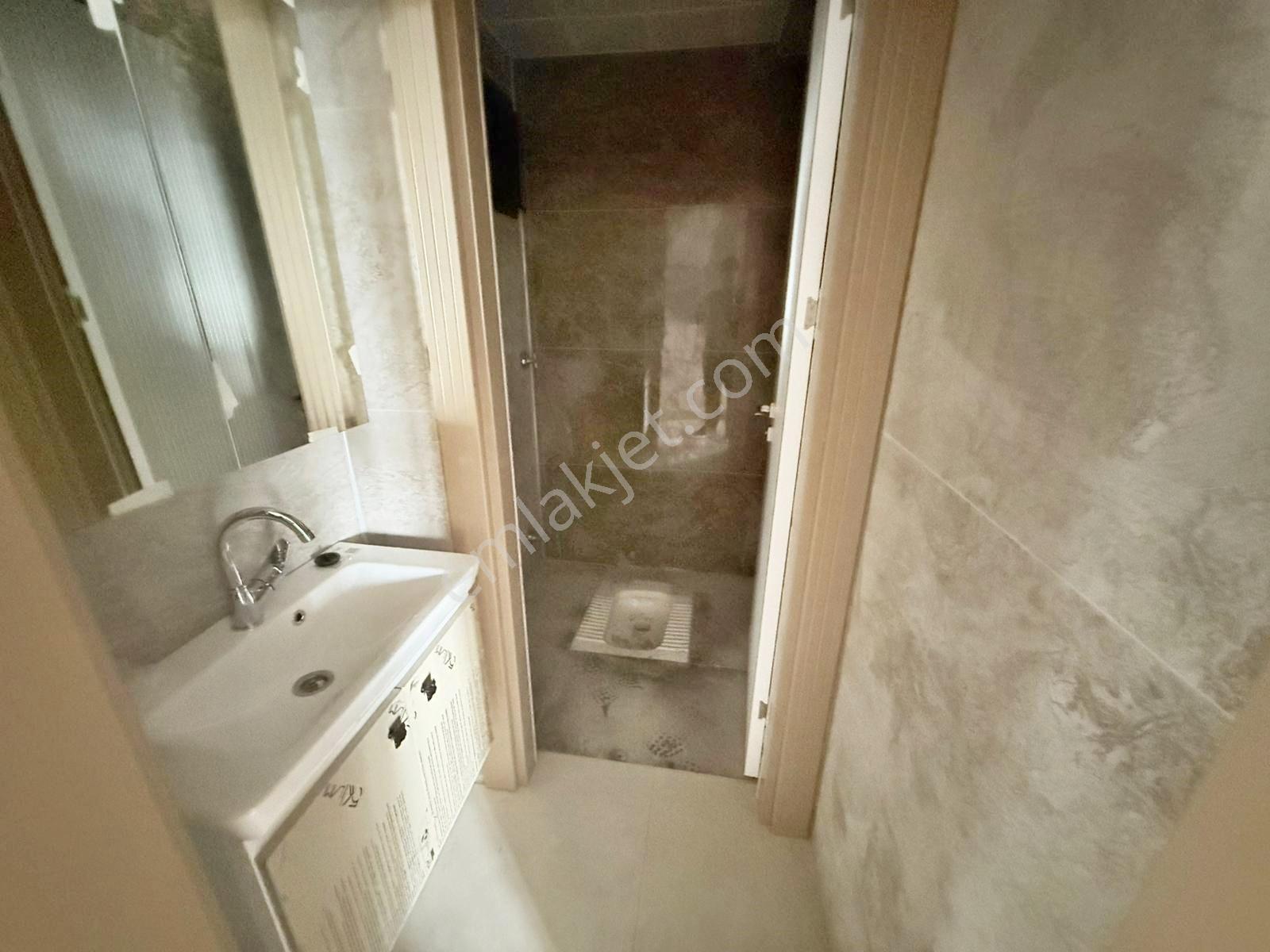 ▄seyit Gayrimenkul▄ege Mh.çift Bloklu Sıfır Lüx Sitede 4.kat 3+1 - Görsel 18