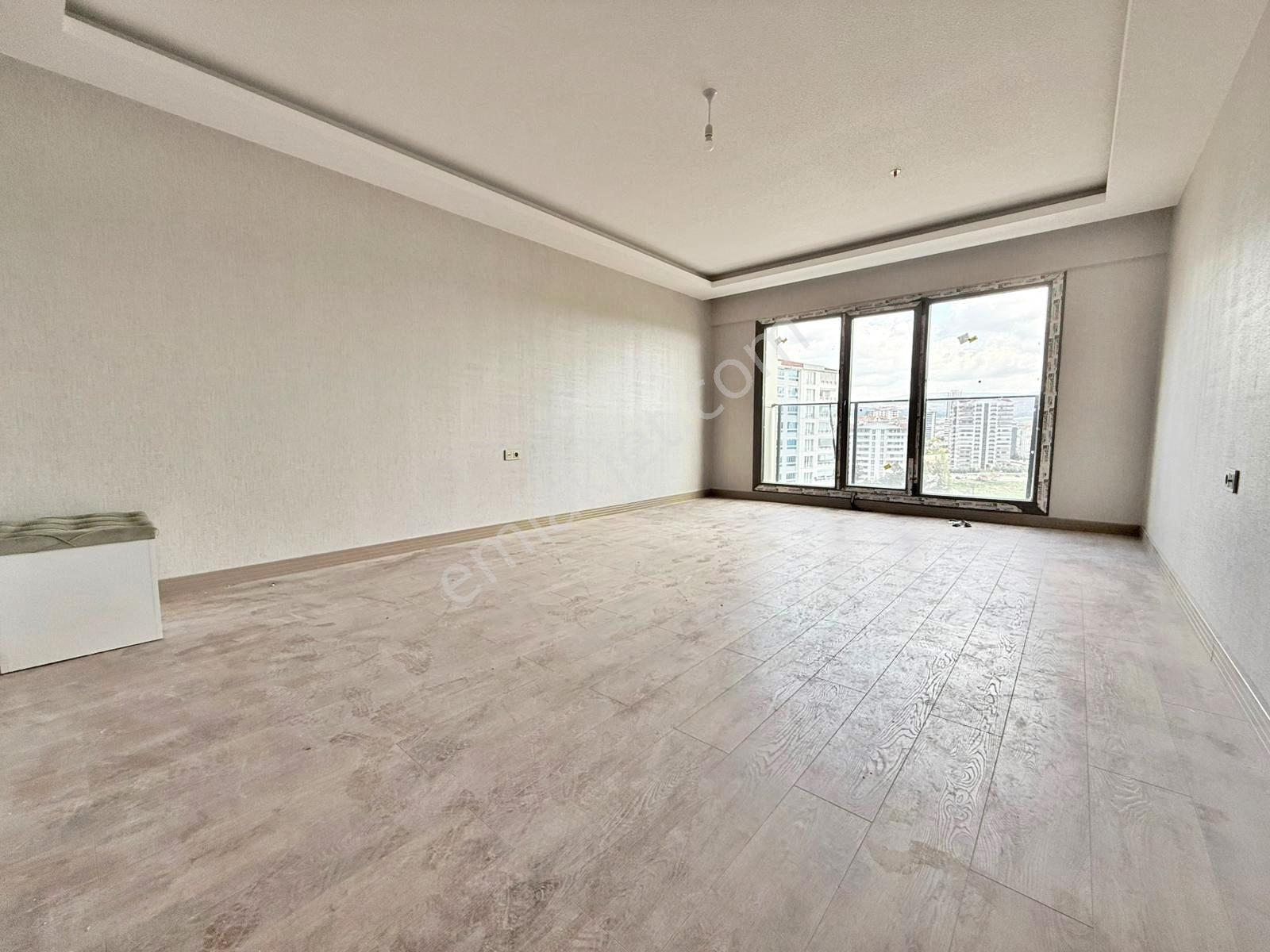 ▄seyit Gayrimenkul▄ege Mh.çift Bloklu Sıfır Lüx Sitede 4.kat 3+1 - Görsel 12