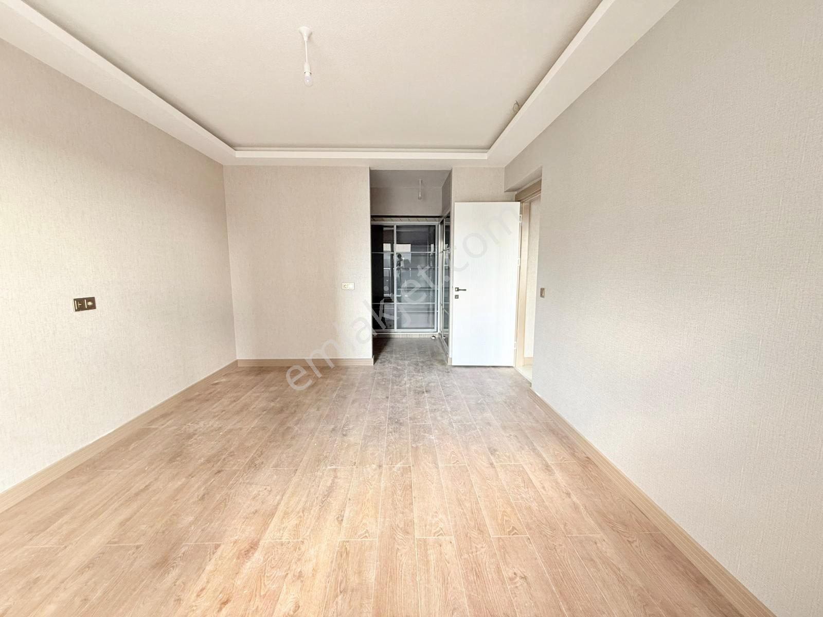 ▄seyit Gayrimenkul▄ege Mh.çift Bloklu Sıfır Lüx Sitede 4.kat 3+1 - Görsel 25