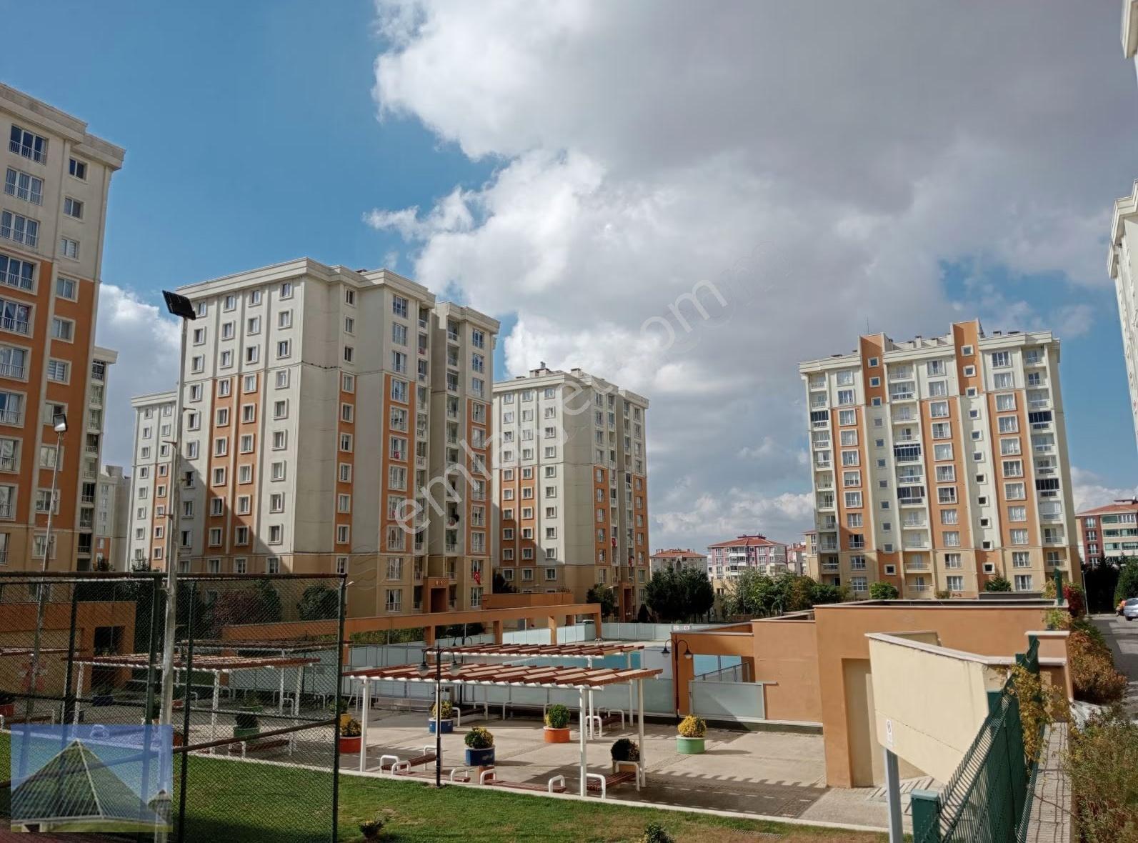 Armada Cıty 1 Etapta Kiralık Ara Kat Havuz Cephe 2+1 90m2 Daire - Görsel 13