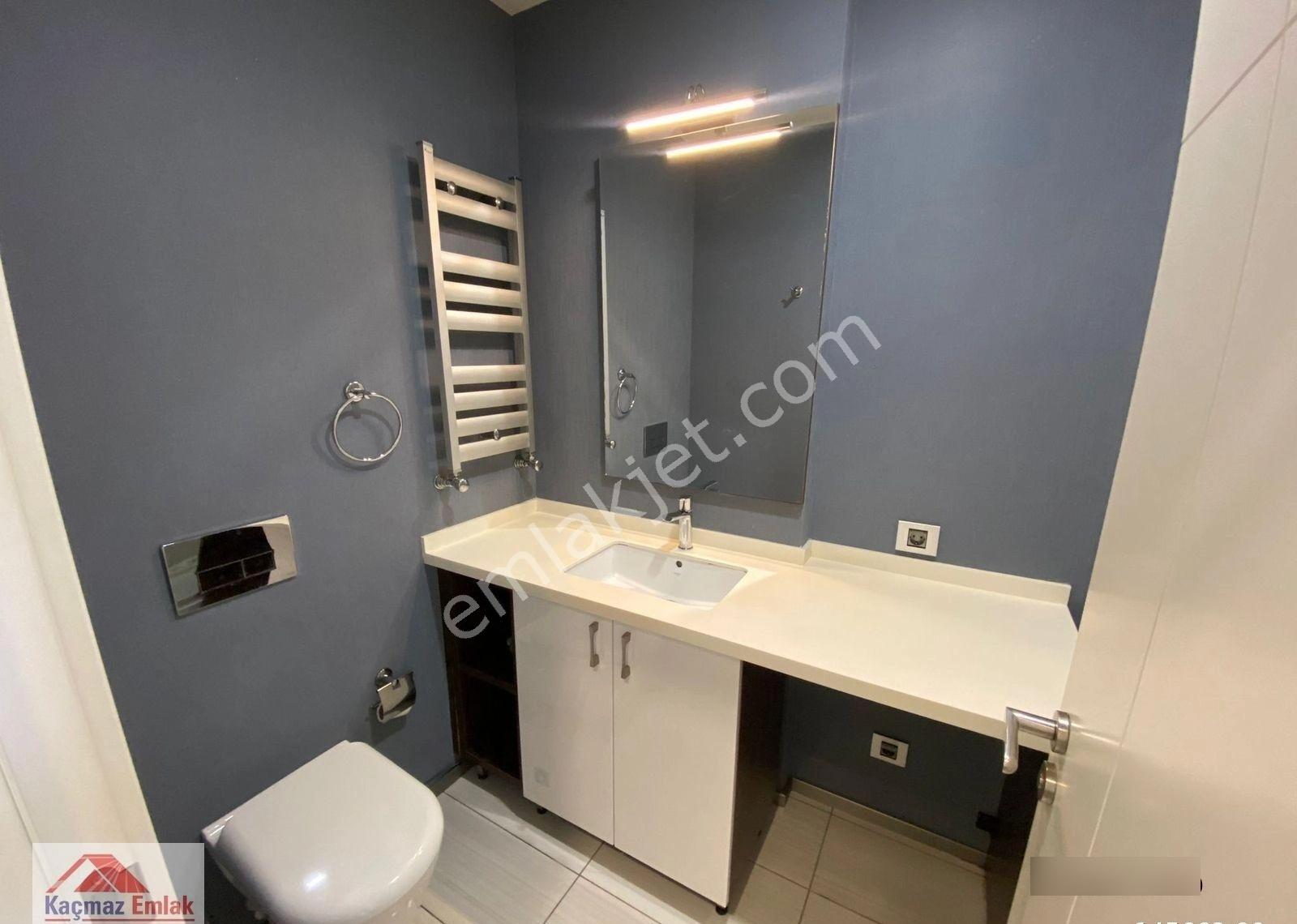 İstmarina Kiralık 1+0 Geniş Teras Büyük Tip Site İçi Cephe - Görsel 10