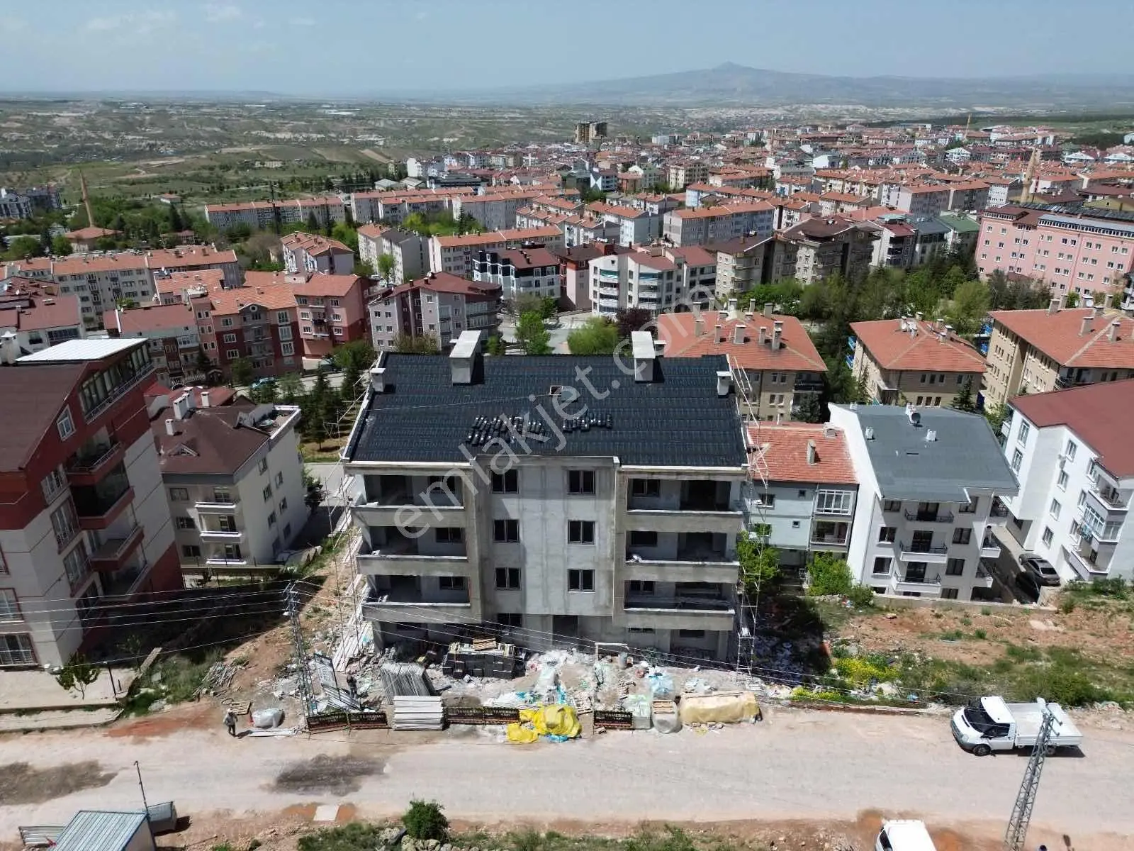 2000 Evler Mah.de Üniversiteye Yakın İnşaattan Satılık 2+1 Daire