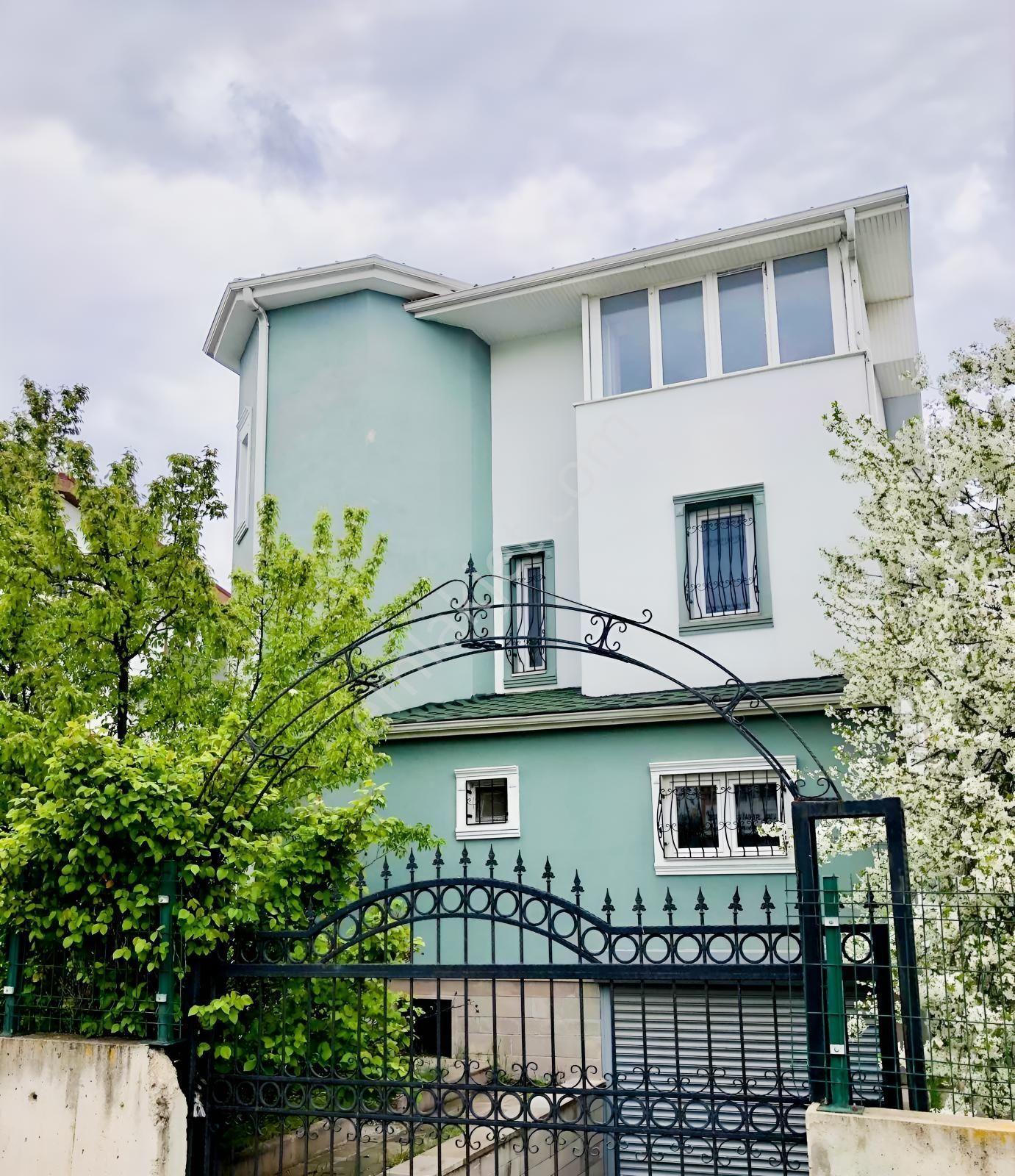 Gölbaşı Eymir 7+1 Villa (kapalı Garaj) Ve Geniş Bahçe - Görsel 3