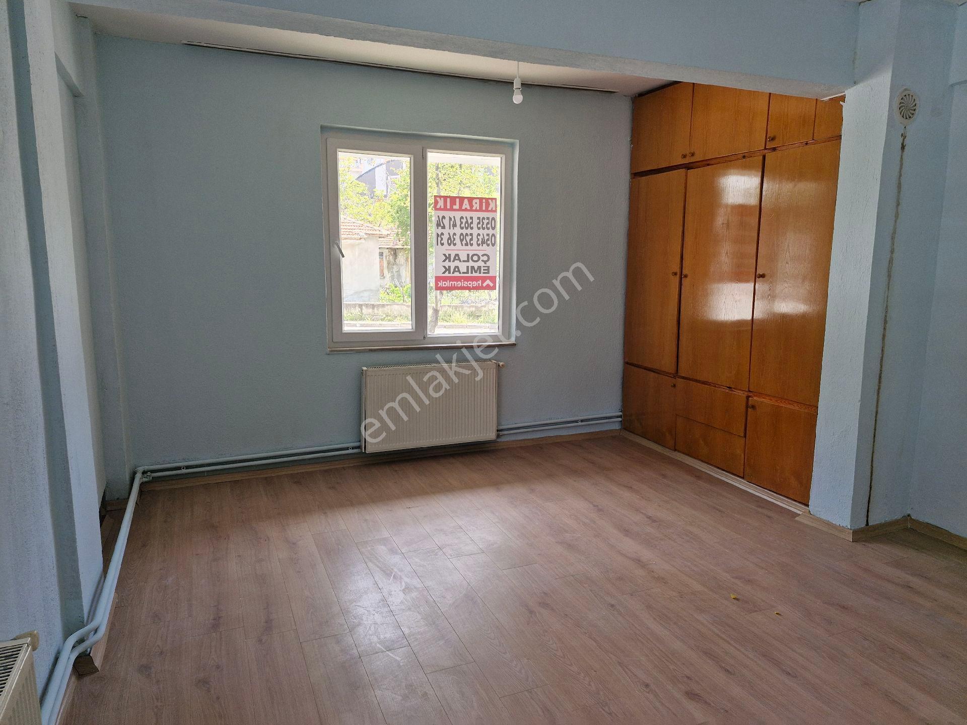 Yrdişehitler Mah. Cadde Üzerinde Kombili 2+1 Daire - Görsel 12