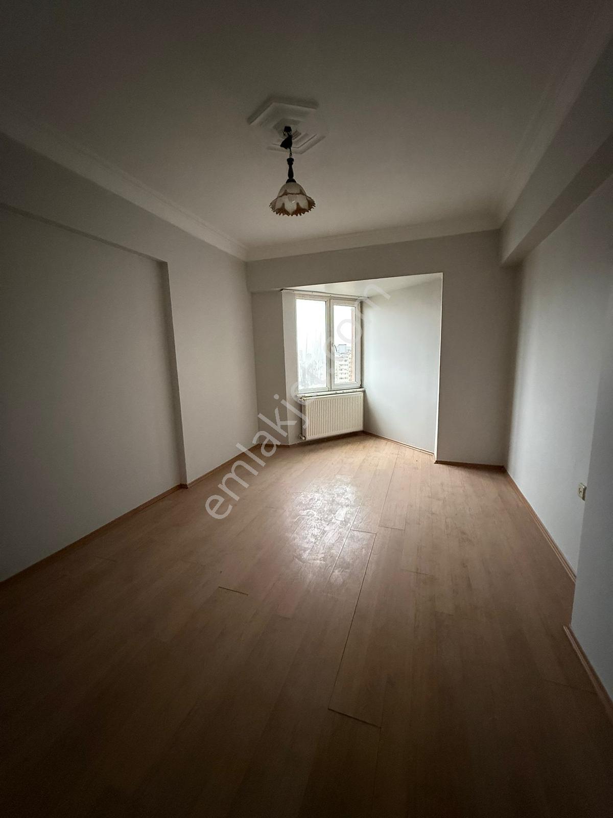 Beylikdüzü Barış Mahallesin De Boş Temiz Satılık 3+1 Daire Acill - Görsel 17