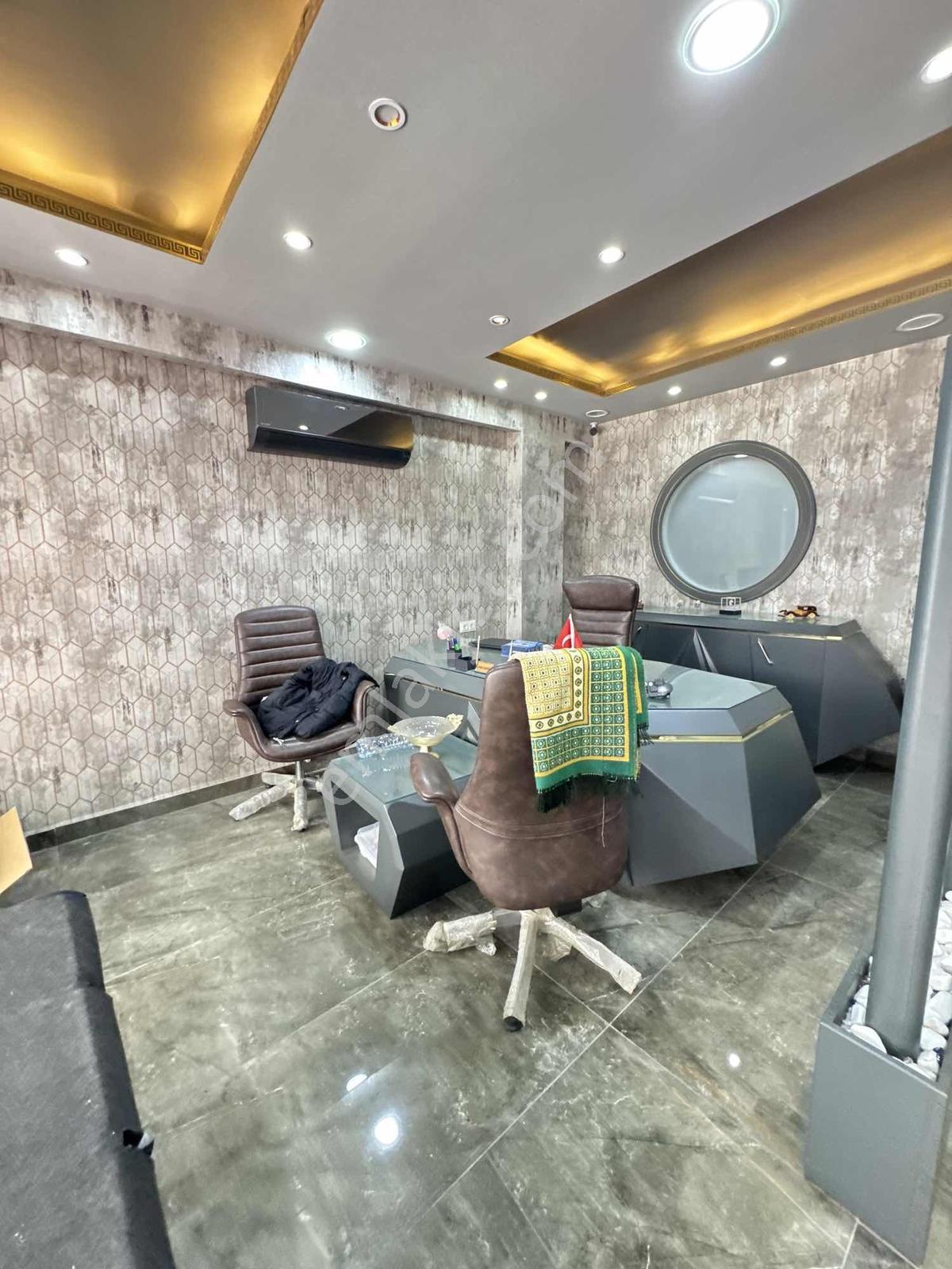 Atmacadan Palmiyede 210 M² Prestijli Ofis - Görsel 9