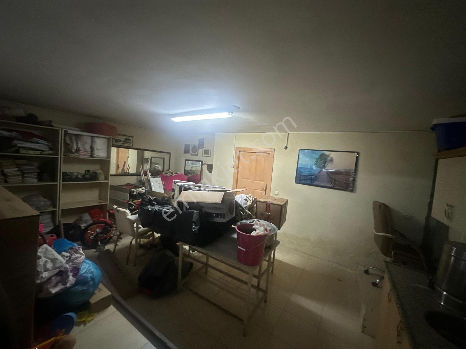 Sancaktepe Sarıgazi'de Lise Caddesinde Kiralık 200 M2 Dükkan - Görsel 10