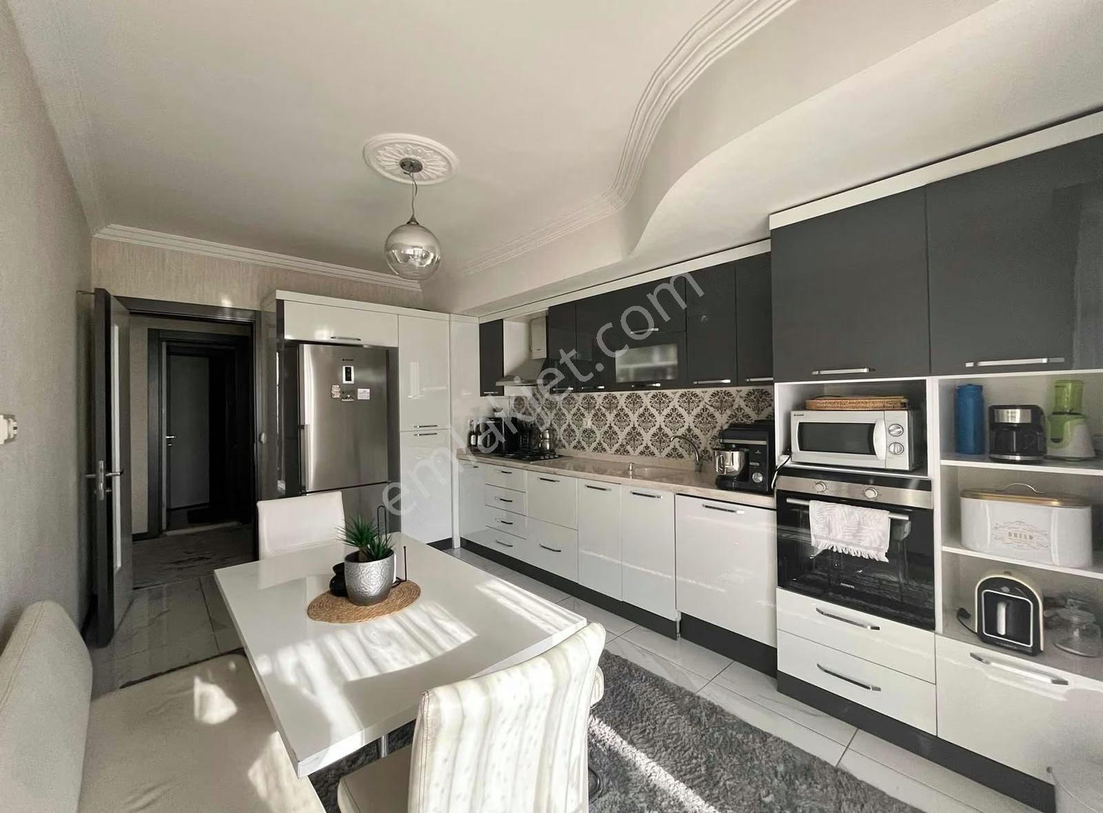 V.karani Cad.3+1 Süper Geniş!giyinme Odalı Ebeveyn Banyolu Daire - Görsel 31