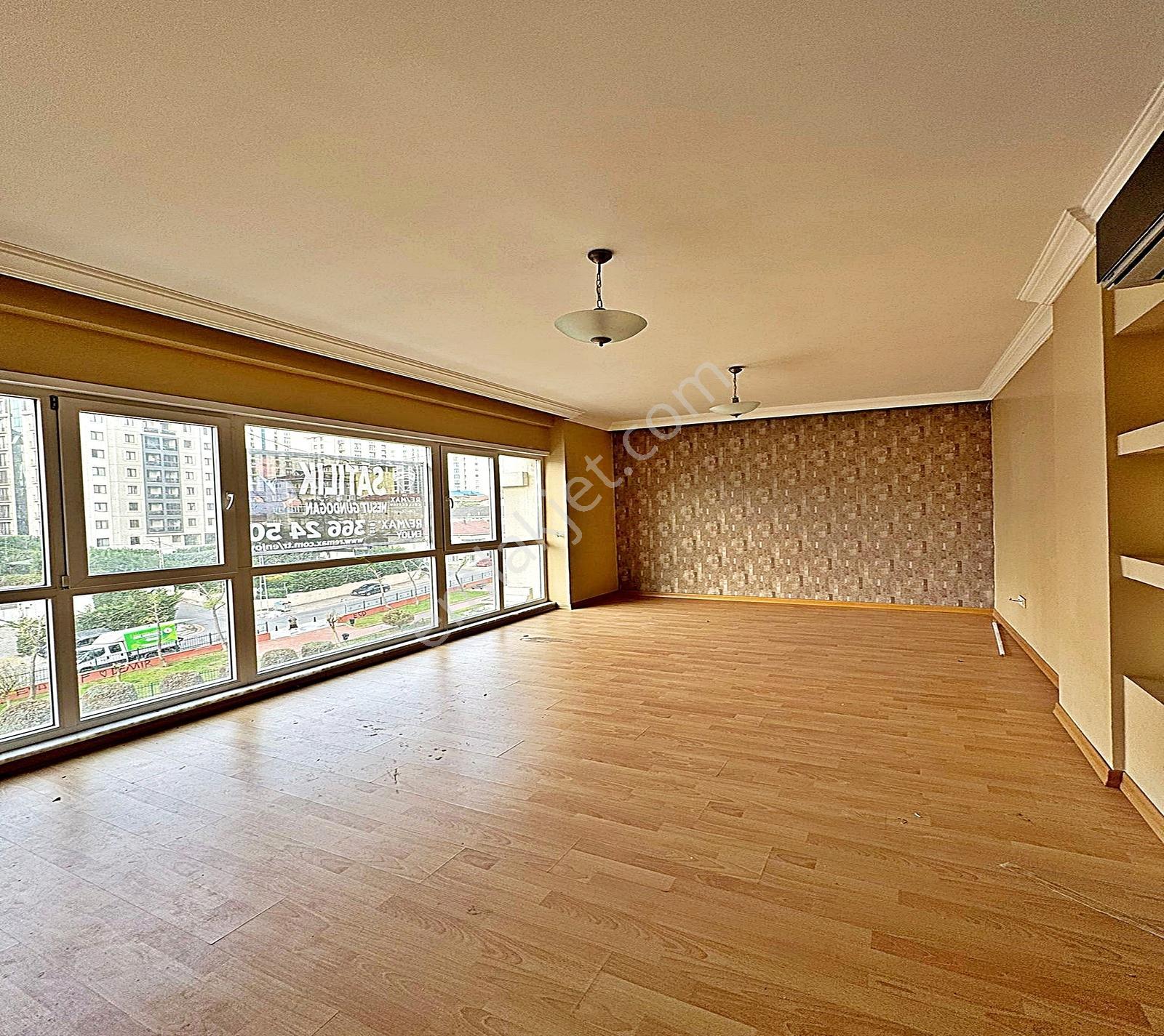 Ümraniye Tatlısu'da Site İçi Kapalı Otoparklı 3+1 Satılık Daire - Görsel 4