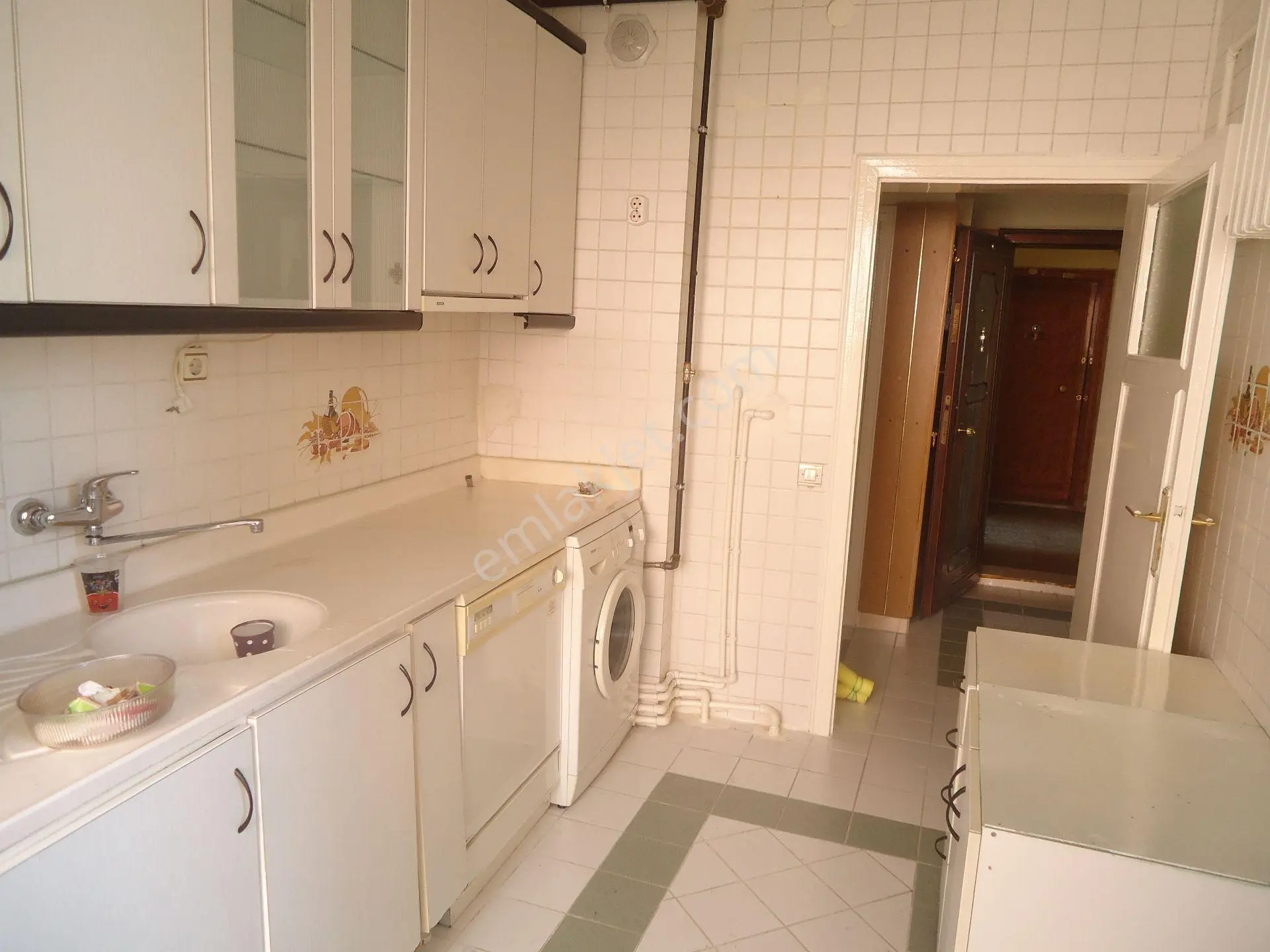 Aydınlıkevlerde 3+1 Kiralık Daire Gizem Emlaktan - Görsel 2